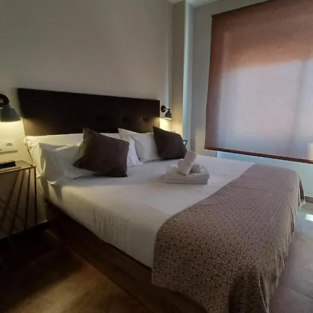Apartman Acogedor Junto A Calle Betis, Triana-los Remedios Sevilla