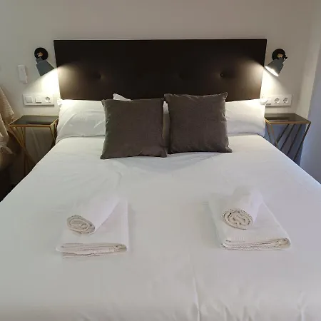 Acogedor Junto A Calle Betis, Triana-los Remedios Apartament